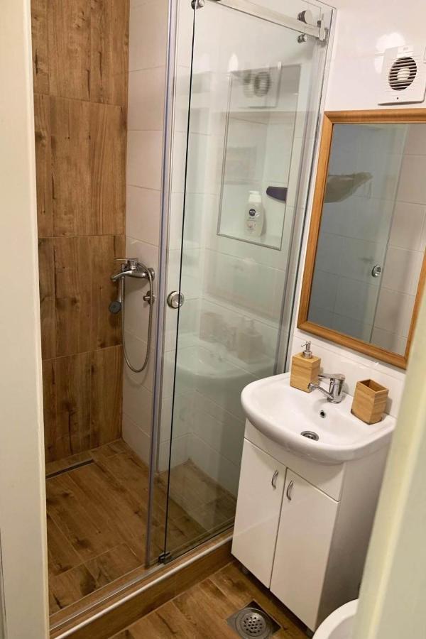 Cozy & Fully Equipped Studio In The Heart Of Downtown And Next To Kalemegdan Belgrad Exterior foto