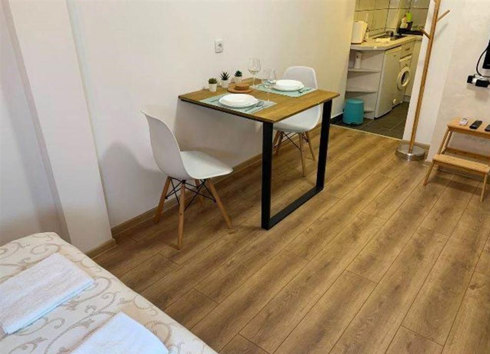 Cozy & Fully Equipped Studio In The Heart Of Downtown And Next To Kalemegdan Belgrad Exterior foto